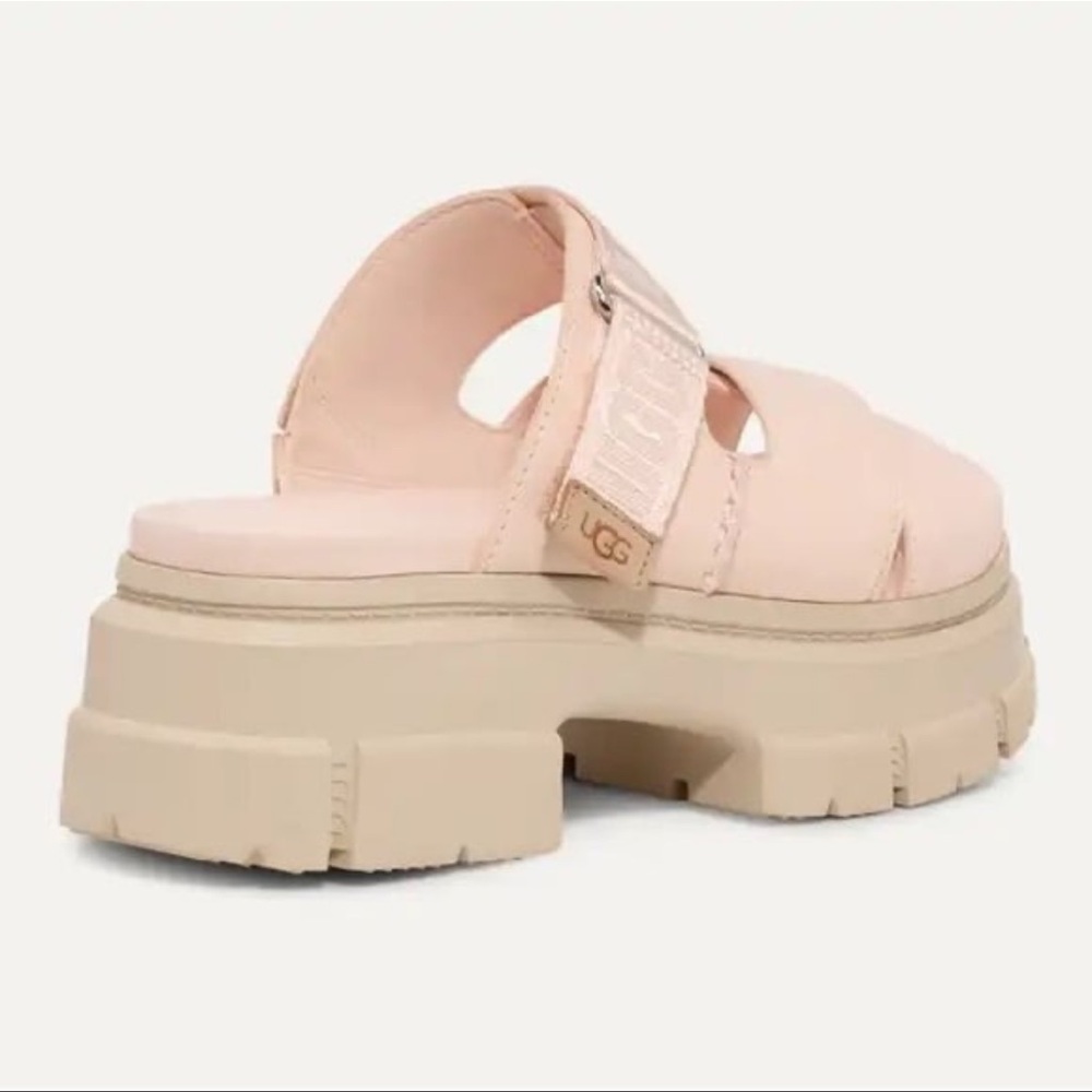 UGG Women’s Ashton Platform Slides - Picture 3 of 9